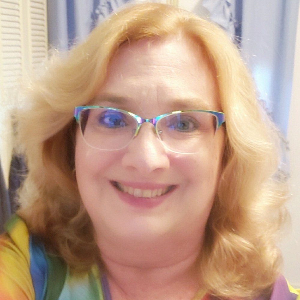 Meet your Posher, Janet